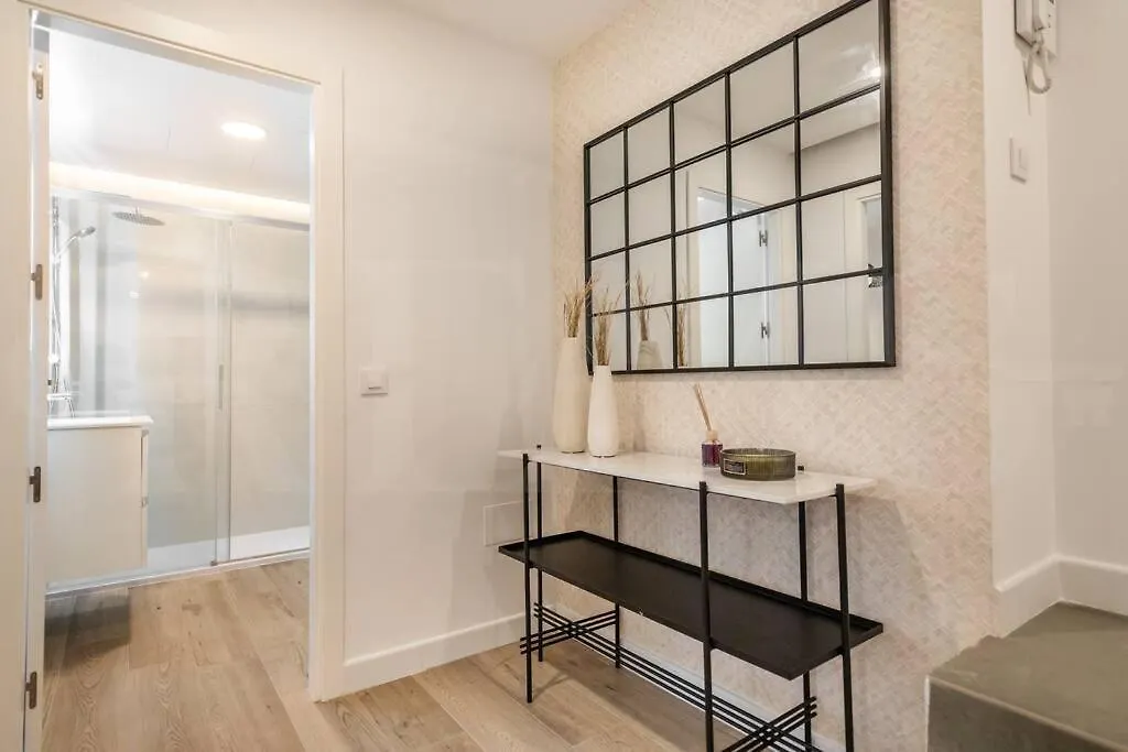 Central And Cozy Apartment In The Center By Rems Malaga 0*,